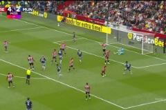 阿瑪?shù)碌?4分鐘內(nèi)切勁射破門，曼聯(lián)連追兩球仍3-4落后