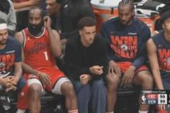 快船搶七戰(zhàn)慘?。⊥趺停罕罎⑹加谛睦矸谰€的破裂