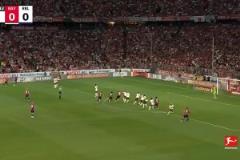 當(dāng)頭一棒！凱恩23年加盟首戰(zhàn)，奧爾莫戴帽拜仁0-3完敗失冠