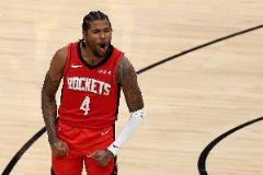 風(fēng)雪定律再現(xiàn)？杰倫-格林系列賽四場(chǎng)未上雙 球隊(duì)全敗