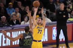 泰-勞森：我愿意用東契奇交易愛德華茲或SGA