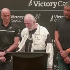 中風后遺癥明顯 波波脫衣需鄧肯協(xié)助仍笑稱自己是老大