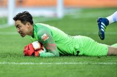 隋維杰十年后喝水撲出張玉寧點球，遼足絕平往事再回首