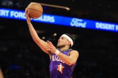 文胖：若太陽開2年1.498億合同 布克愿簽 他盼終老菲尼克斯