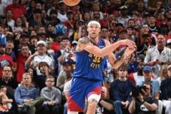 阿隆·戈登22分14板準絕殺+史詩級隔扣震撼全場