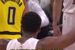 唯有尊敬！主場(chǎng)球迷嘲諷哈利，米切爾出手阻止