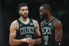 綠軍季后賽歷史首隊(duì)遭20分逆轉(zhuǎn)！