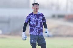 津媒：方鏡淇檢查結(jié)果不樂觀，膝蓋傷勢短期難恢復