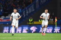 滬媒：傷兵滿營，申花主帥斯盧茨基面臨隊(duì)內(nèi)傷病管理挑戰(zhàn)