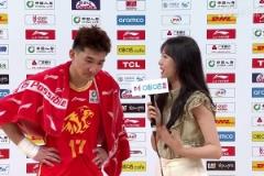 女記者好高！孫銘徽賽后表示：上一場身體不舒適，今天調(diào)整了過來