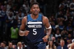 麥丹與沃克盛贊華子返場(chǎng)：現(xiàn)實(shí)中的超人，除非有人砍掉他的腿