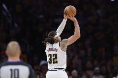 美記：掘金季后賽6勝4負(fù)，關(guān)鍵時(shí)刻4勝0負(fù)，表現(xiàn)引人注目