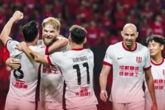 成都蓉城力克梅州客家，豪取五連勝！