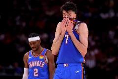 霍姆格倫半場表現(xiàn)亮眼，下半場僅得2分