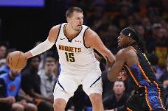 約基奇上半場表現(xiàn)低迷 9中2僅得8分正負值-10