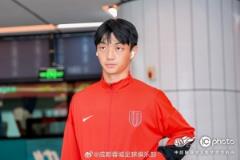 梅州客家vs成都蓉城 中超聯(lián)賽全力拼搏！