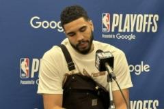 塔圖姆：困境中無需改變，但有時需苦練球館