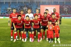 閻峰：相信在蘇亞雷斯帶領(lǐng)下我們能戰(zhàn)勝困難