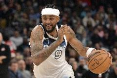 沃克4投0中得分無果 拿下2籃板4助攻