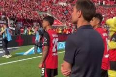 皇馬未來！阿隆索賽后登頂與勒沃庫森球迷告別