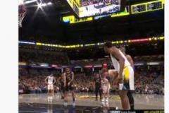 紐約籃球轉(zhuǎn)發(fā)領(lǐng)先35分時(shí)步行者球迷高呼：我們想要波士頓