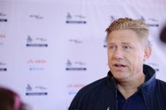 舒梅切爾：阿爾特塔對球員過于控制，斯洛特則顯得格外冷靜