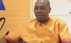 奧拉朱旺將出席火箭隊(duì)樂(lè)透抽簽大會(huì)，再掀籃球傳奇?zhèn)髌? style=