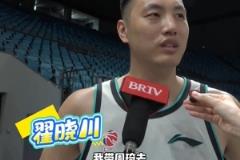 翟曉川：賽季結(jié)束后想帶周琦看國(guó)安比賽，希望俱樂(lè)部安排