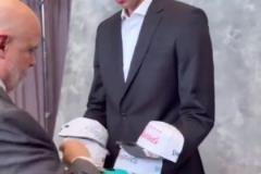 半路殺出獨(dú)行俠！弗拉格手拿爵巫蜂鶘帽子 結(jié)果四隊全部落空