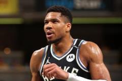 字母哥合同剩3年超1.75億美元 雄鹿提前續(xù)約引熱議