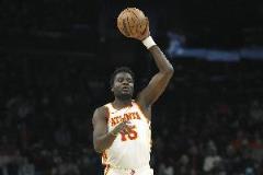 貝弗利：湖人應尋找能順下的護筐中鋒，卡佩拉正是合適人選