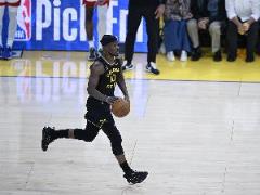 科爾：巴特勒今晚表現(xiàn)不夠侵略性，但場(chǎng)上機(jī)會(huì)有限