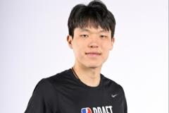 楊瀚森：皮蓬激勵(lì)我繼續(xù)拼搏，渴望與東契奇成為隊(duì)友