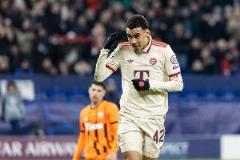 官方：穆西亞拉對(duì)陣奧格斯堡轉(zhuǎn)身抽射破門，當(dāng)選拜仁4月最佳進(jìn)球