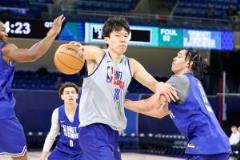 5v5贏球12分1板2助1帽 楊瀚森入選專家點評球員名單