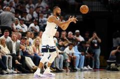 戈貝爾：專注當下，攻防兩端為隊友奠定基調(diào)