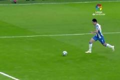 今晚再迎加泰德比！西甲官方重溫武磊5年前絕平巴薩精彩時(shí)刻