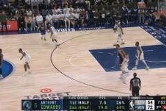 后程爆發(fā)！愛德華茲下半場狂砍19.8分