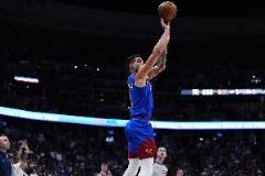 拔哥！小邁克爾-波特9投4中&三分5中2得到10分4板1斷1帽