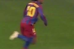 完美劇情！每當皇馬建成銀河戰(zhàn)艦時，巴薩都會有一個絕世天才！