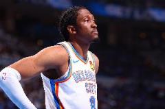 戴格諾特：杰倫威需保持高參與度，隨時能接管比賽