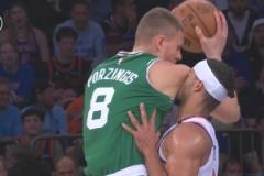 哈特33分鐘8投3中高效輸出10+11+11三雙 正負值+24