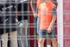 圖片報(bào)：多支德甲球隊(duì)對(duì)18歲小將查維斯感興趣，球員與拜仁合同今夏到期