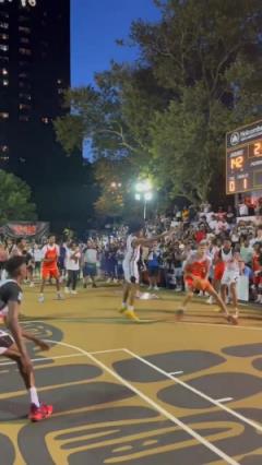 宿命對決！弗拉格再戰(zhàn)洛克公園轟60分 面對另一熱門秀投中絕平