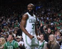 杰倫-布朗：連冠未實(shí)現(xiàn)，傷病困擾球隊(duì)更難受