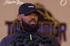 詹姆斯：中距離投籃是杰出球隊成功的核心，尤其在季后賽中至關(guān)重要