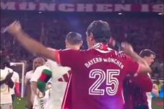 穆勒：磁卡，你怕不是想嚇?biāo)牢野。? style=