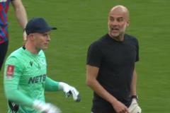 門將亨德森逃紅牌封神奪冠！賽后瓜帥憤怒和亨德森起口角沖突！