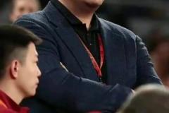 楊毅爆料：歸化李凱爾是CBA某國企出錢辦的，之后想再用他還得再給錢