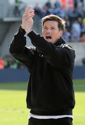 漢堡主帥：雖未在德乙奪冠，但七年努力終獲升級(jí)